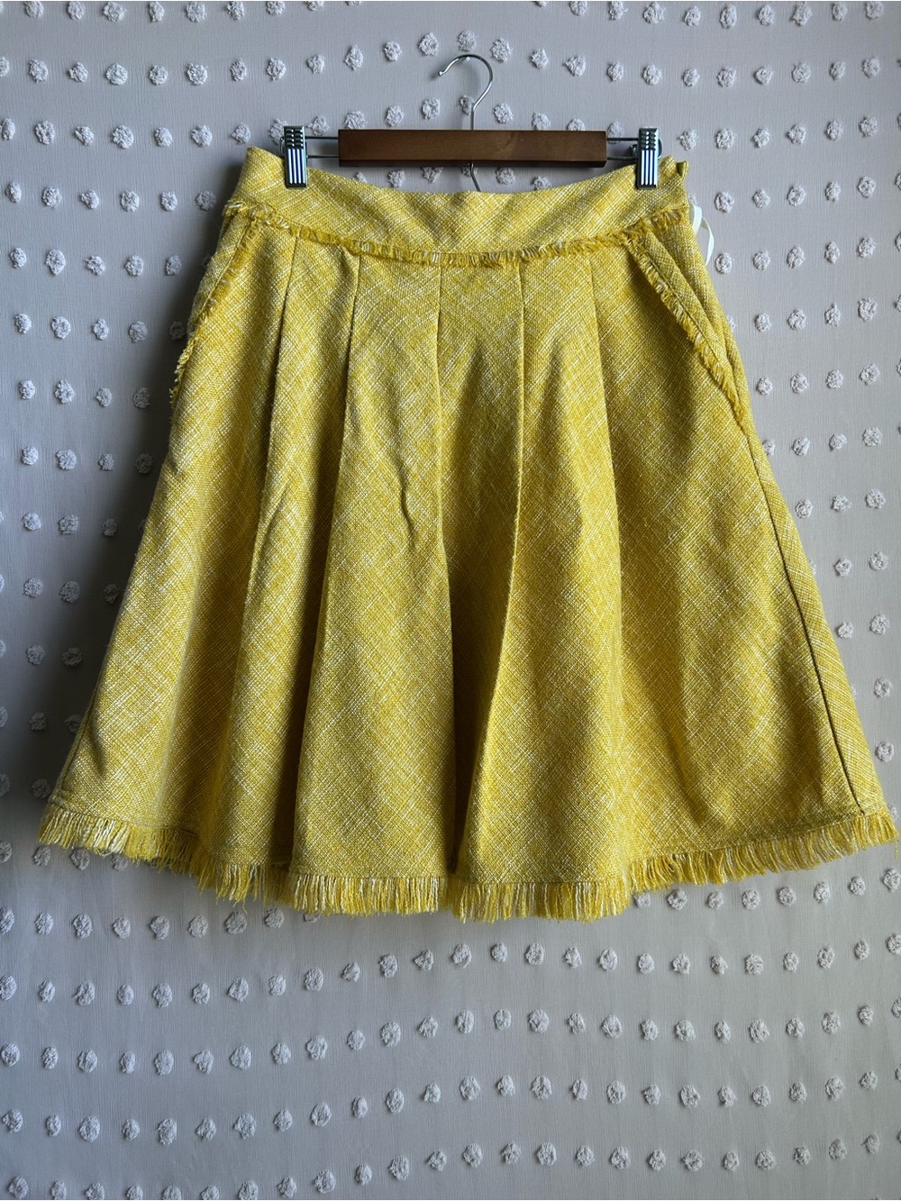 Anthropologie Maeve Tweed Fringe Pleated Knee‎ Length Skirt Sz 6 Yellow